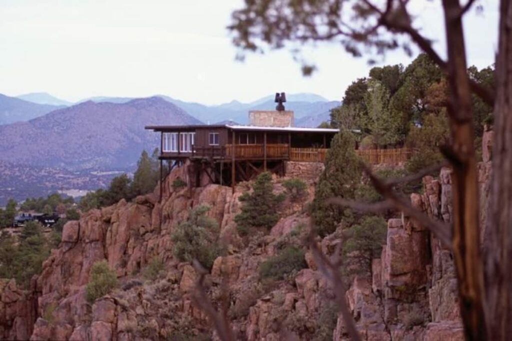 view of the Big Horn Mountain Top Lodge