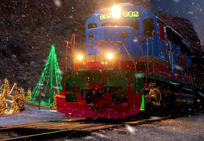 Jeep & Train Packages for the Holidays